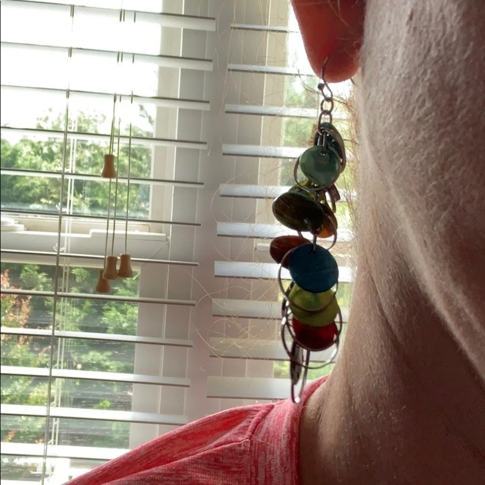Multi-Color Circle Earrings - Picture 4 of 6